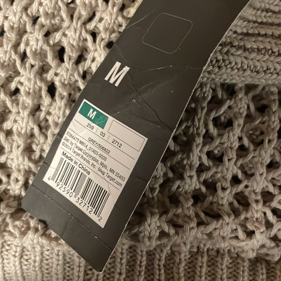 Pullover Sweater - Picture 3 of 4